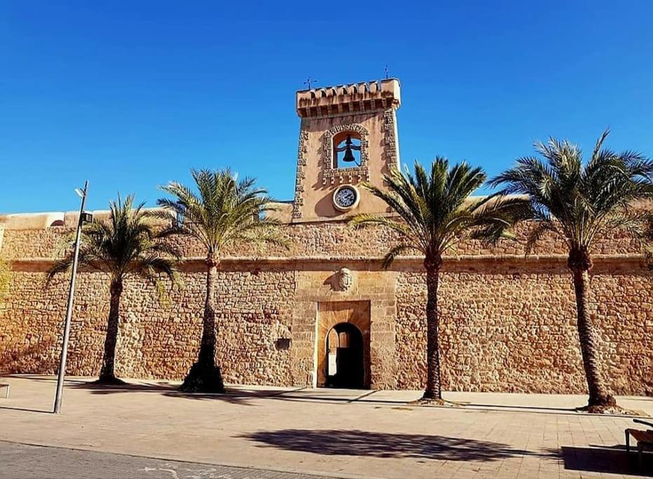 Santa Pola Con Tres Dormitorios Playa Levante Exterior photo